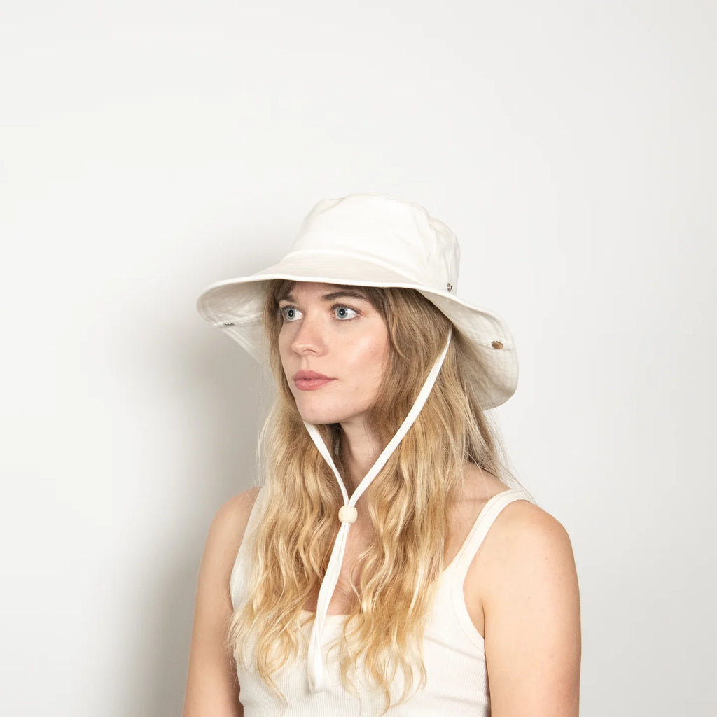 Birdie Bucket Hat