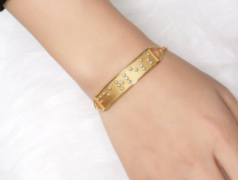 Touchstrone*I LOVE YOU Cuff Gold