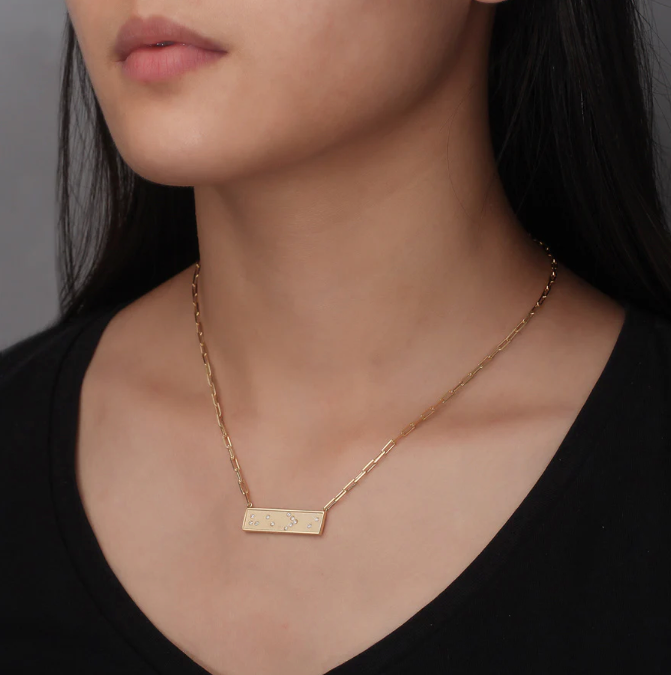 Touchstone HE > I Bar Necklace Gold