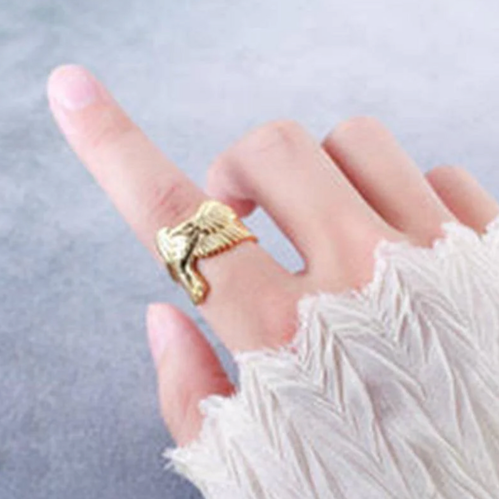 Everwild* Eagle Rapture Ring in Gold